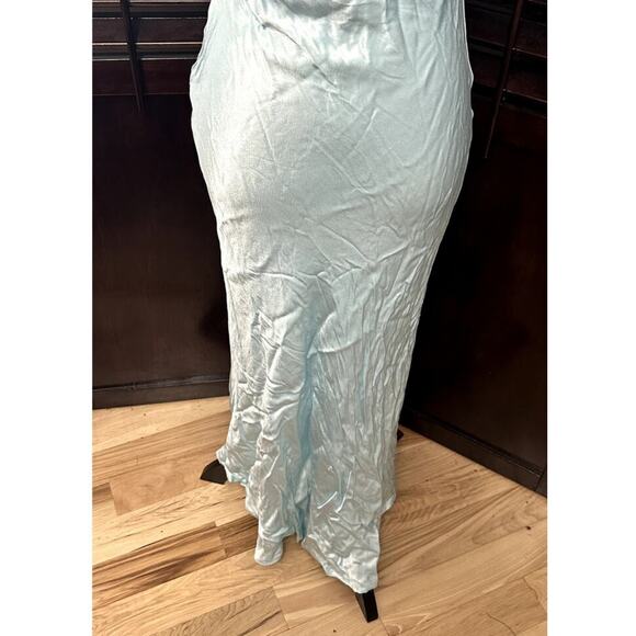 Bardot Women's Astrid Midi Slip Dress Light Blue Satin M/6 NWOT Back Zip Lined - Picture 4 of 9